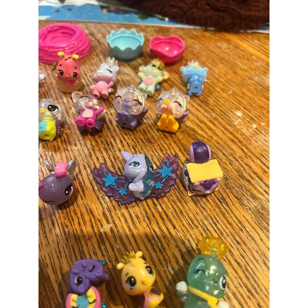 Lot of Shopkins toys 25 pcs